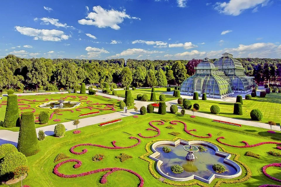 The Majestic Gardens of Schönbrunn Palace
